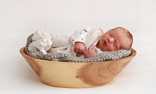 Vorname: JonasNachname: LübbemeierGeburtsdatum: 27. 10.2023 - Baby Smile Fotografie
