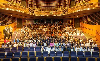 359 Kinder und Jugendliche sind im Theater bei der Paderborner Sportlerehrung für ihre Leistung im vergangenen Jahr geehrt worden. - Stadt Paderborn