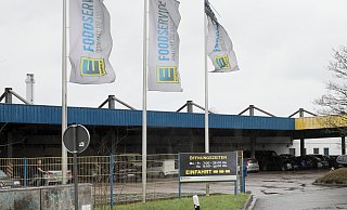 Der Edeka-Großhandelsmarkt an der Bielefelder Straße schließt. Der genaue Zeitpunkt steht allerdings noch nicht fest. - Frank-Michael Kiel-Steinkamp