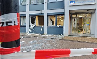 Ein Geldautomat der Vereinigten Volksbank ist in der Nacht zu Freitag gesprengt worden. - Svenja Ludwig