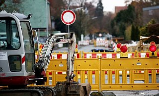Für Autofahrer, Radler und Fußgänger gibt es neue Verkehrsbehinderungen. - Gerald Dunkel (Symbolbild/Archivbild)