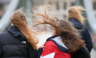 Im Kreis Gütersloh wird's am Samstag wieder windig. - Symbolfoto/picture alliance