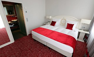 Die Turmsuite im Bielefelder Hof. In den Bielefelder Hotels ändert sich mit dieser Woche einiges. - Wolfgang Rudolf