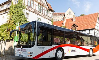Neuer Look: Alle Busse der neu vergebenen Linien sollen einheitlich lackiert sein. - NPH