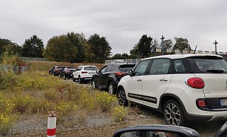 Auf dem Testgelände an der Feldstraße war es am Montag voll. - NW