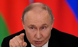 Kremlchef Wladimir Putin will einer Waffenruhe nur unter bestimmten Bedingungen zustimmen. - Alexander Zemlianichenko/AP/dpa