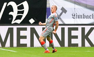 SCP-Torjäger Sven Michel, der hier über seinen 2:0-Treffer in Aue jubelt, befindet sich derzeit in Topform. - imago images/Picture Point LE