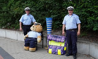 Frank Erdelt (l.) Sascha Brandt (r.) Schultütengasse Polizei Herford Foto: Polizei Herford - Polizei Herford