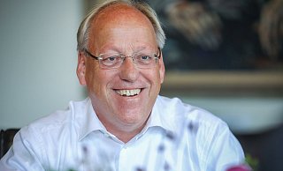 Bielefeld Oberbürgermeister Pit Clausen (SPD) könnte laut einer Umfrage schon im ersten Wahlgang die absolute Mehrheit ergattern. - Sarah Jonek