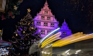 Wegen des Paderborner Weihnachtsmarktes fahren die Padersprinter-Busse nicht alle Haltestellen in der Innenstadt an. - Padersprinter/Florian Kampmeier