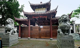 Seit einem Jahr ruht der Betrieb. Die Dunstabzugsanlage des China-Restaurants war in Brand geraten und hatte in der Folge einen Küchenbrand erzeugt. - Andreas Frücht