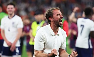 Englands Cheftrainer Gareth Southgate musste zuletzt viel Kritik einstecken - nun steht er mit den Three Lions im EM-Finale. - Friso Gentsch/dpa