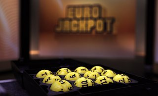 Ein Spielteilnehmer aus Schweden ist am Freitag (8. August) bei der Lotterie Eurojackpot um rund 36,6 Millionen Euro reicher geworden. Zwei weitere Millionäre aus Bayern und Sachsen-Anhalt gibt es im zweiten Rang. - © Veikkaus