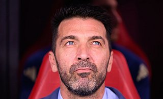 Italiens Sportchef Gianluigi Buffon sieht die Azzurri gewappnet für das Duell mit dem DFB-Team. - Robert Michael/dpa