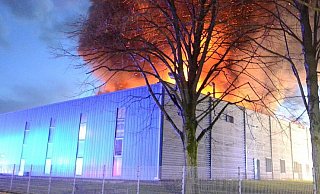 Im März 2019 hatte es auf dem Gelände von Schüco in Borgholzhausen gebrannt. - Jonas Damme