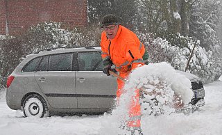 Bis Montag gab es teilweise 50 Zentimeter Neuschnee in Gütersloh.  - Jens Dünhölter