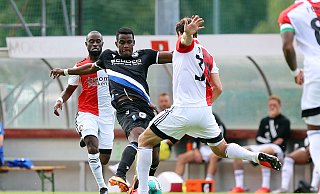 "Ein paar gefällige Ballwechsel gab es schon, aber es war und blieb ein Testspiel zu einer frühen Phase der Saisonvorbereitung", meint der Armine von der Süd zum Spiel gegen Feyenoord. - Oliver Krato
