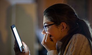 Mehr Menschen in Deutschland lesen E-Books. (Symbolbild) - Jens Büttner/zb/dpa