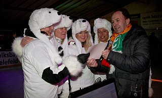 Das Eisstockschießen war auch für Veranstalter Peter Krebs immer ein ganz besonderes Projekt. Hier ein Foto vom Finale im Januar 2019. Daneben war er maßgeblich an der Organisation des Köchemarktes und des Weinfestes beteiligt. - Christina Falke
