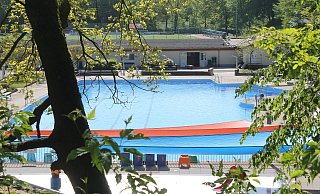 Anstelle des Jöllenbecker Freibads wird ein Kombibad errichtet. Der Stadtrat gab grünes Licht. - Sylvia Tetmeyer