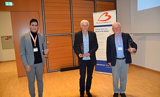 Payam Sameni Fallah (v. l.), Diethelm Wulf und Alfons Frerich wurden für ihr Engagement in der Flüchtlingshilfe mit dem Bürgerpreis der Bürgerstiftung der Stadt Paderborn ausgezeichnet. - Anja Ebner
