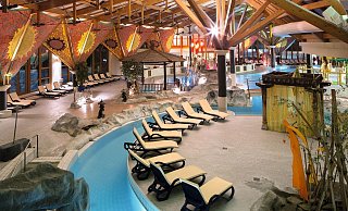 Die geschlossene Bali-Therme erregt die Gemüter. Auch die Kommunalpolitik nimmt sich des Themas nun an. - Silke Wedler / Bali-Therme