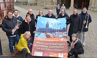 Auf dem Programm stehen unter anderem „O Tannenbaum", „Alle Jahre wieder" und „Macht hoch die Tür". - Stadt Paderborn