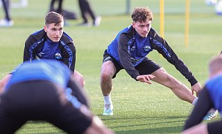 U21-Akteur Martin Ens (l.) und Winterneuzugang Aaron Zehnter könnten am Sonntag gegen Fürth ihr Pflichtspieldebüt für die SCP-Profis feiern. - Oliver Krato