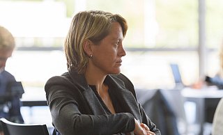 Bianca Rech ist die Sportdirektorin des FC Bayern München. - Sven Beyrich/dpa