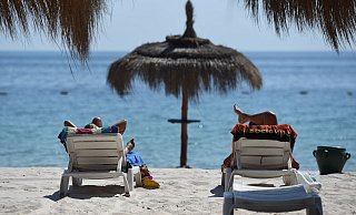 Viele Menschen im Kreis Gütersloh sind bereits in ihrem wohlverdienten Sommerurlaub. Doch auch Last-Minute-Urlauber können noch profitieren. - Andreas Gebert/dpa Viele Menschen im Kreis Gütersloh sind bereits in ihrem wohlverdienten Sommerurlaub. Doch auch Last-Minute-Urlauber können noch profitieren. - Andreas Gebert/dpa