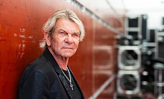 Der Hit «Verdammt ich lieb\\\' dich» ist Ausgangspunkt für eine Tour von Schlagerstar Matthias Reim im kommenden Jahr. (Archivbild) - Michael Matthey/dpa