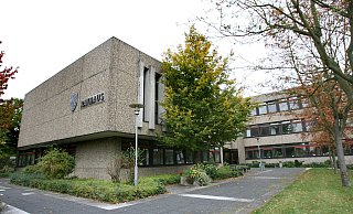 Im Hiddenhauser Rathaus plant Kämmerer Andreas Frenzel coronabedingt mit weniger Einnahmen. - Frank-Michael Kiel-Steinkamp