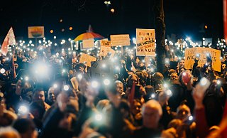 Im Januar 2024 kamen in Paderborn bei der Demonstration „AfD auf Eis legen: Gemeinsam gegen Rassismus und rechte Hetze“ mehr als 5.000 Menschen zusammen. - Besim Mazhiqi (Archivfoto)