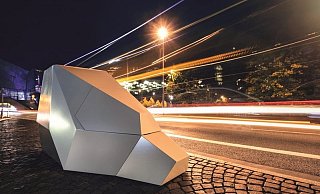 Der "Vitronic Enforcement Trailer" ist ein halbstationärer Blitzer mit Lasertechnik, der in einem schusssicheren Anhänger verbaut ist. Er misst allerdings nur in eine Richtung. - Stefan Gröpper / Vitronic
