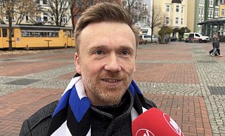 Nach dem 4:0-Heimsieg gegen Karlsruhe zeigten sich die Fans von Arminia Bielefeld begeistert. - Julius Uekmann