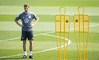 Thomas Müller beim Training der deutschen Nationalmannschaft. - Foto: Christian Charisius/dpa