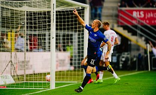 Sven Michel bejubelt seinen Treffer zum Ausgleich gegen Nürnberg. - Besim Mazhiqi