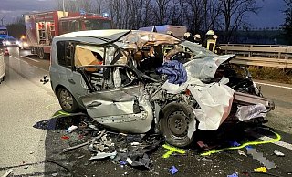 Das Auto wurde bei dem Unfall im Frontbereich schwer beschädigt. - Ralph Meyer