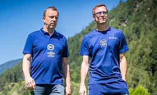 Im Gleichschritt: Die DSC-Geschäftsführer Christoph Wortmann (l., Finanzen) und Michael Mutzel (Sport) haben einen Erfolgsweg eingeschlagen. - Sarah Jonek Im Gleichschritt: Die DSC-Geschäftsführer Christoph Wortmann (l., Finanzen) und Michael Mutzel (Sport) haben einen Erfolgsweg eingeschlagen. - Sarah Jonek