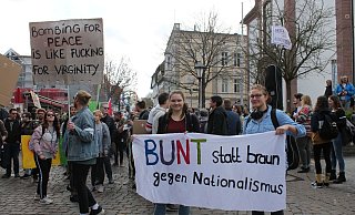 Große Resonanz: Etwa 300 Teilnehmer folgten im März dem Aufruf, einen Kontrapunkt zur AfD-Wahlkampfveranstaltung zu setzen. - Manuela Puls