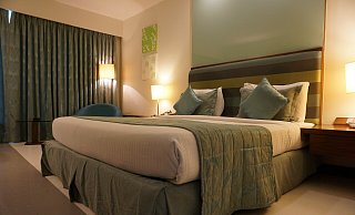 Im Urlaub auf Ibiza vergewaltigte der Mann seine Frau zum ersten Mal im Hotelzimmer, dabei lag die Tochter im Bett nebenan. - Symbolfoto: Pixabay