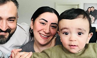Seine ersten Lebenswochen waren dramatisch: Heute, mit 15 Monaten, geht es Frühchen Yigit super. Seine Eltern Nazli und Özkan Gede sind überglücklich. - Ivonne Michel
