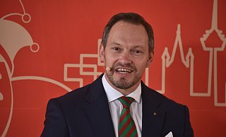 Für den designierten Karnevalsprinzen Sven Oleff muss der Sessionsauftakt in diesem Jahr ausfallen. - picture alliance/dpa