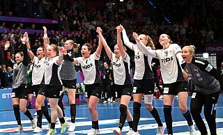 Die deutschen Handballerinnen haben bei der Heim-WM bisher überzeugt. - Katharina Kausche/dpa
