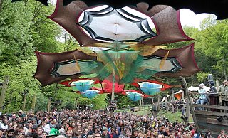 Das Psytrance-Festival "Hai in den Mai" lockt jedes Jahr Besucher aus dem In- und Ausland nach Wehdem. - Tanja Dittmann
