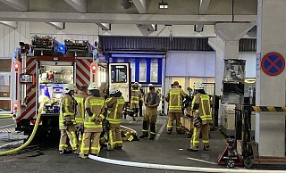 Kräfte der Werkfeuerwehr Mohn Media waren bereits nach wenigen Minuten vor Ort. - Thorsten Heß