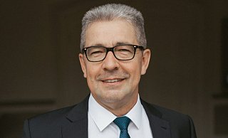 Dietrich Töws von der CDU hat sich nach Ansicht Stargardts nicht Corona-gerecht verhalten. - CDU Espelkamp