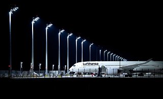 Pilotenstreik bei Lufthansa: Streiks können zahlreiche Flugausfälle und Verspätungen verursachen. - Sven Hoppe/dpa/dpa-tmn