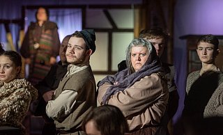 Eine Beerdigung wird in der ersten Szene des Musicals gezeigt. Ob "Der Medicus" für Rheda-Wiedenbrück für immer gestorben ist, steht noch nicht fest. - Wolfgang Sauer