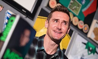 Weltmeister Miroslav Klose hält große Stücke auf DFB-Kapitänin Alexandra Popp. - Matthias Balk/dpa